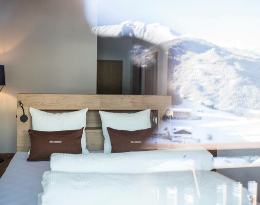 Panorama suite at the Skihotel direkt an der Piste Ladis