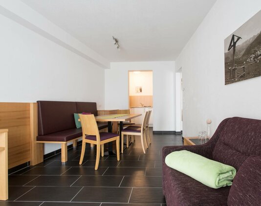 Charmantes Apartment mit Garten für Familienurlaub Ladis